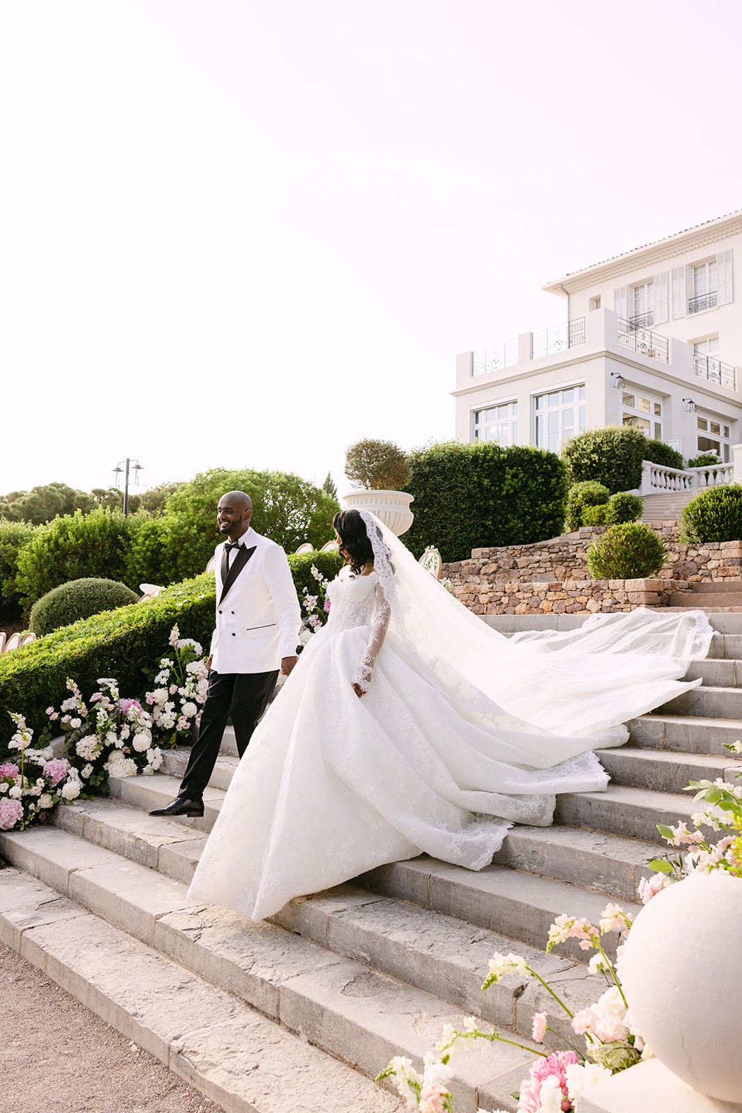 Wedding cake at Castel Bay on the French Riviera