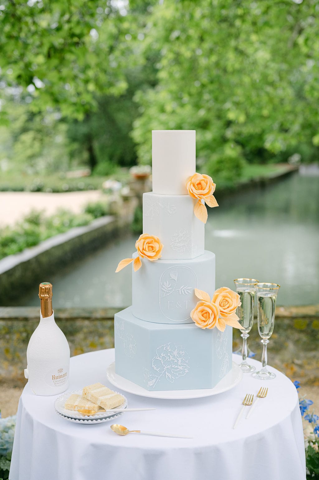 Wedding cake at Domaine de Lamanon, Provence