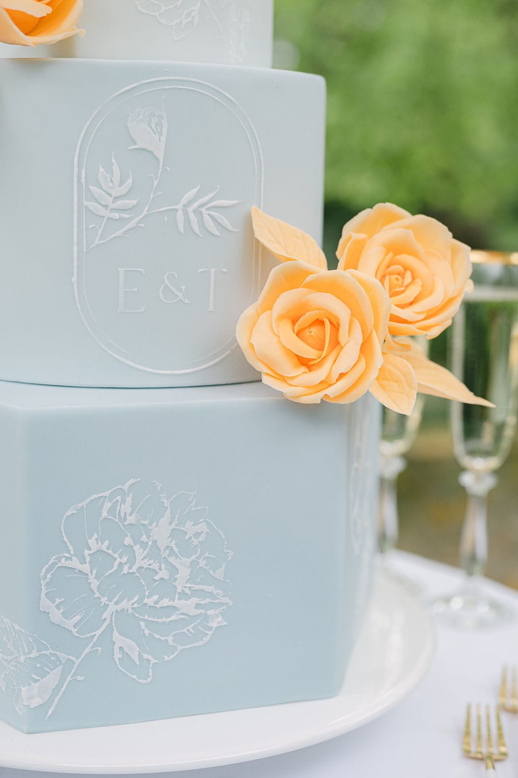 Wedding cake at Domaine de Lamanon, Provence