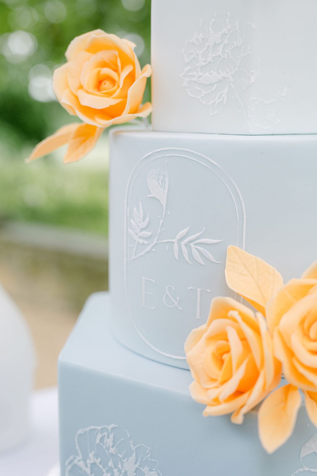 Wedding cake at Domaine de Lamanon, Provence