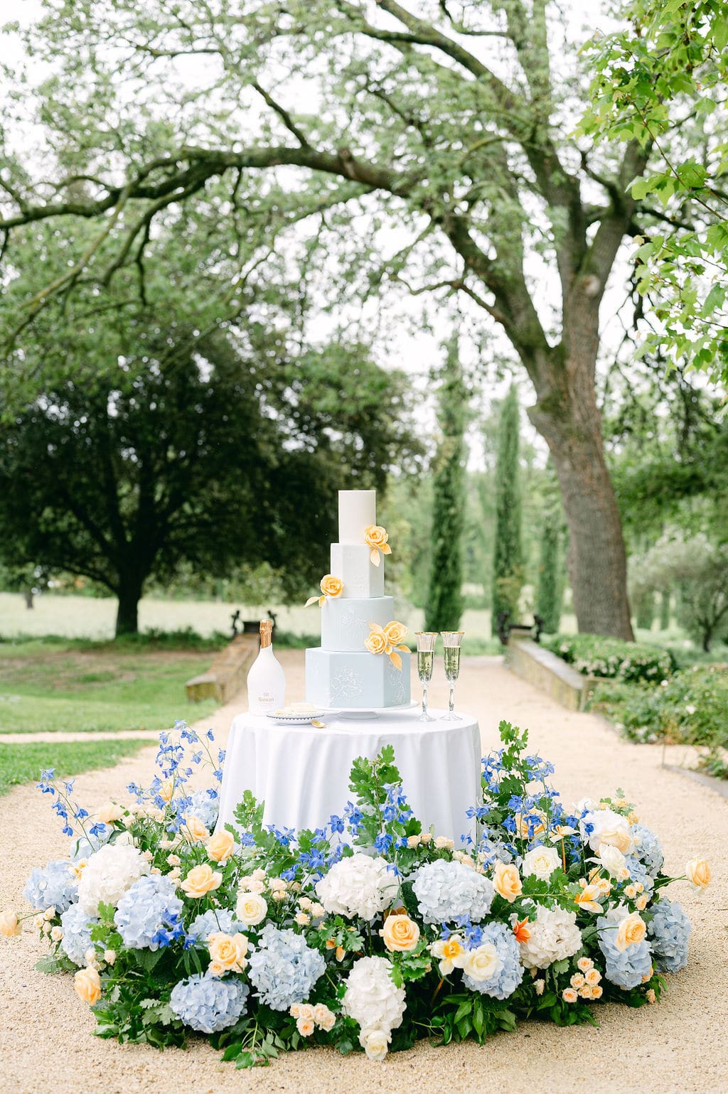 Wedding cake at Domaine de Lamanon, Provence