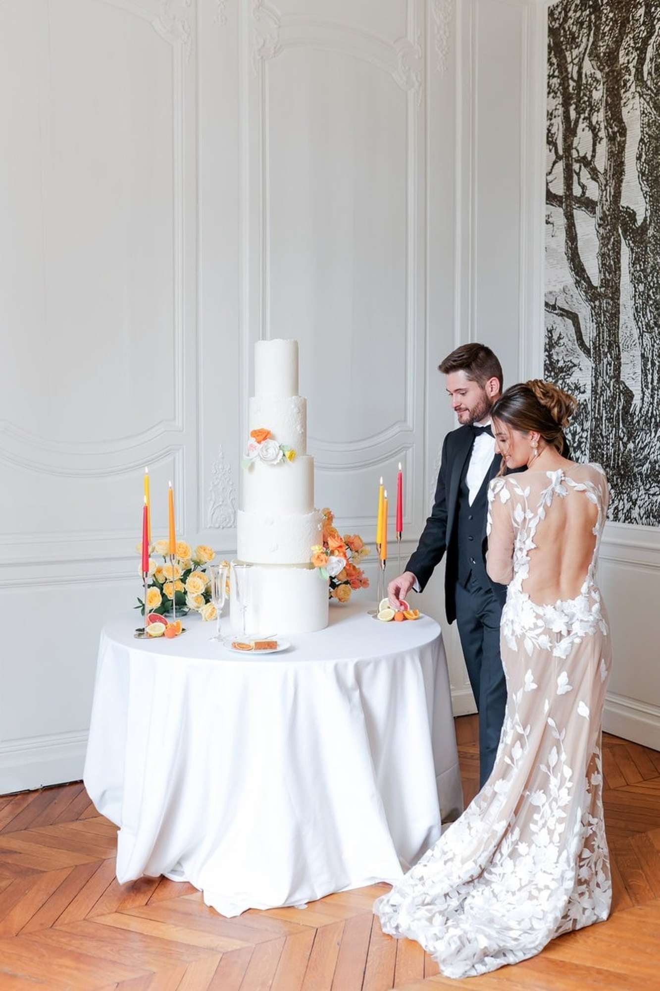 Wedding cake at Château de Bonnaventure