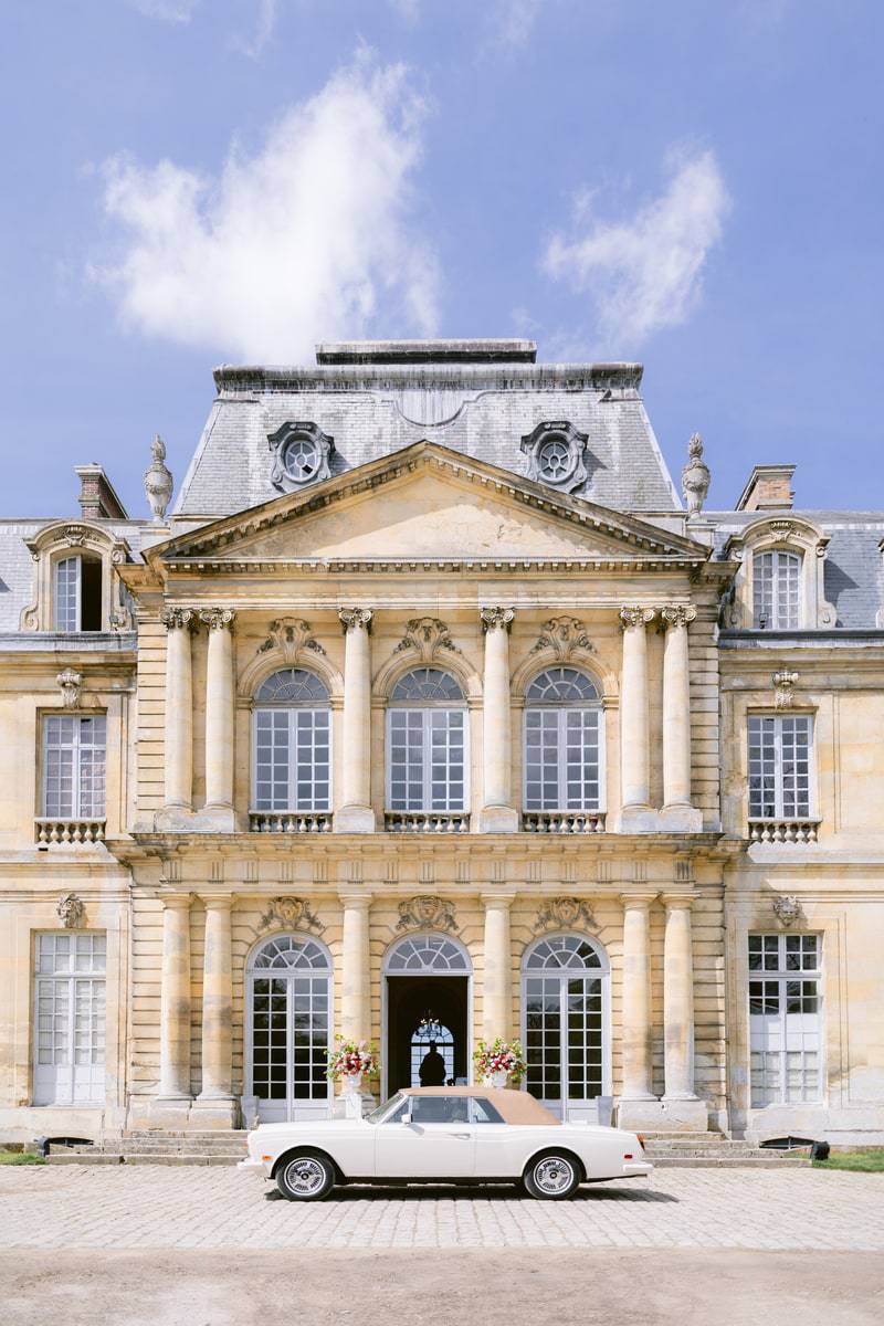 Wedding cake at Château de Champlatreux, north of Paris