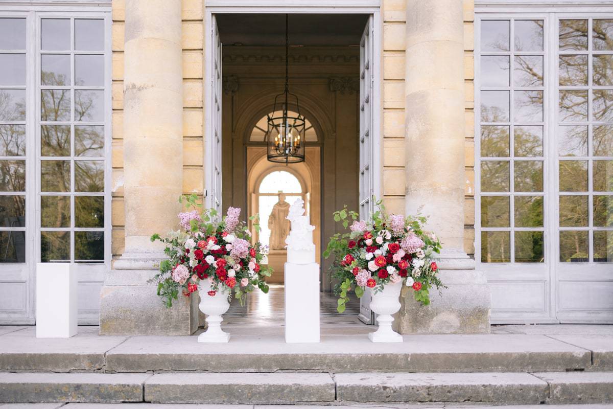 Wedding cake at Château de Champlatreux, north of Paris