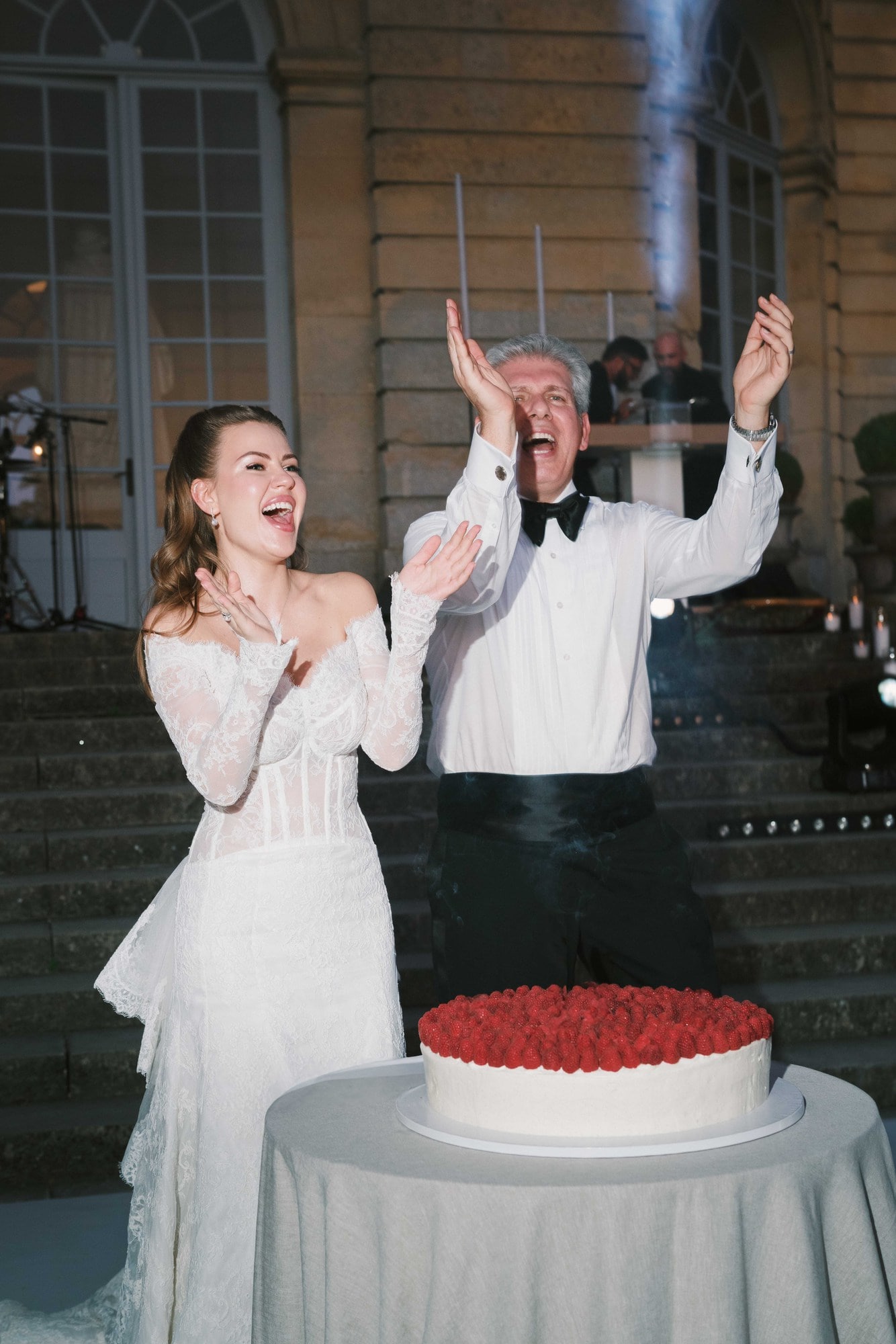 Champlatreux wedding cake against gilded interior detail