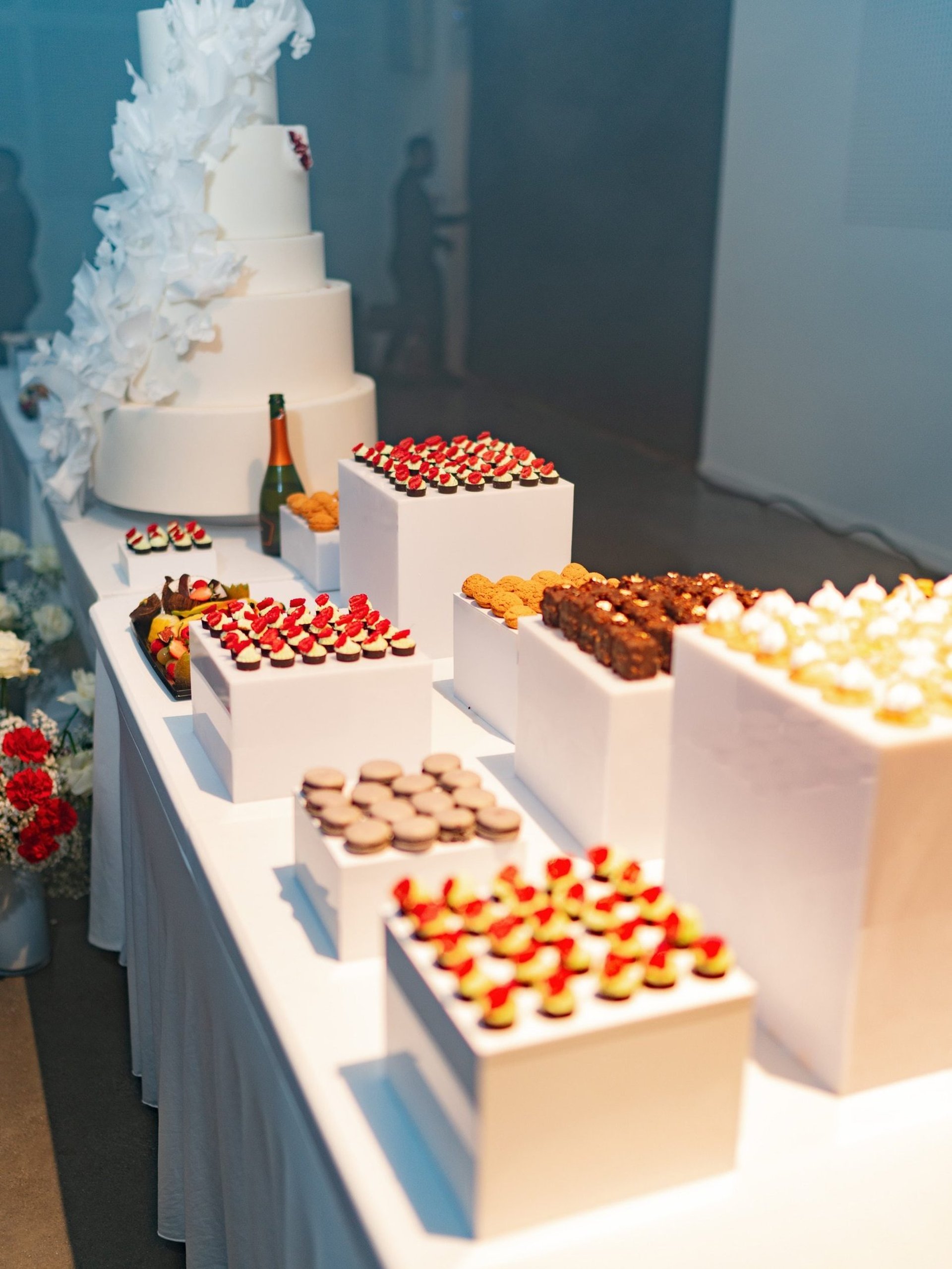 Mignardises for luxury weddings by Ange Gimenez, Provence and French Riviera