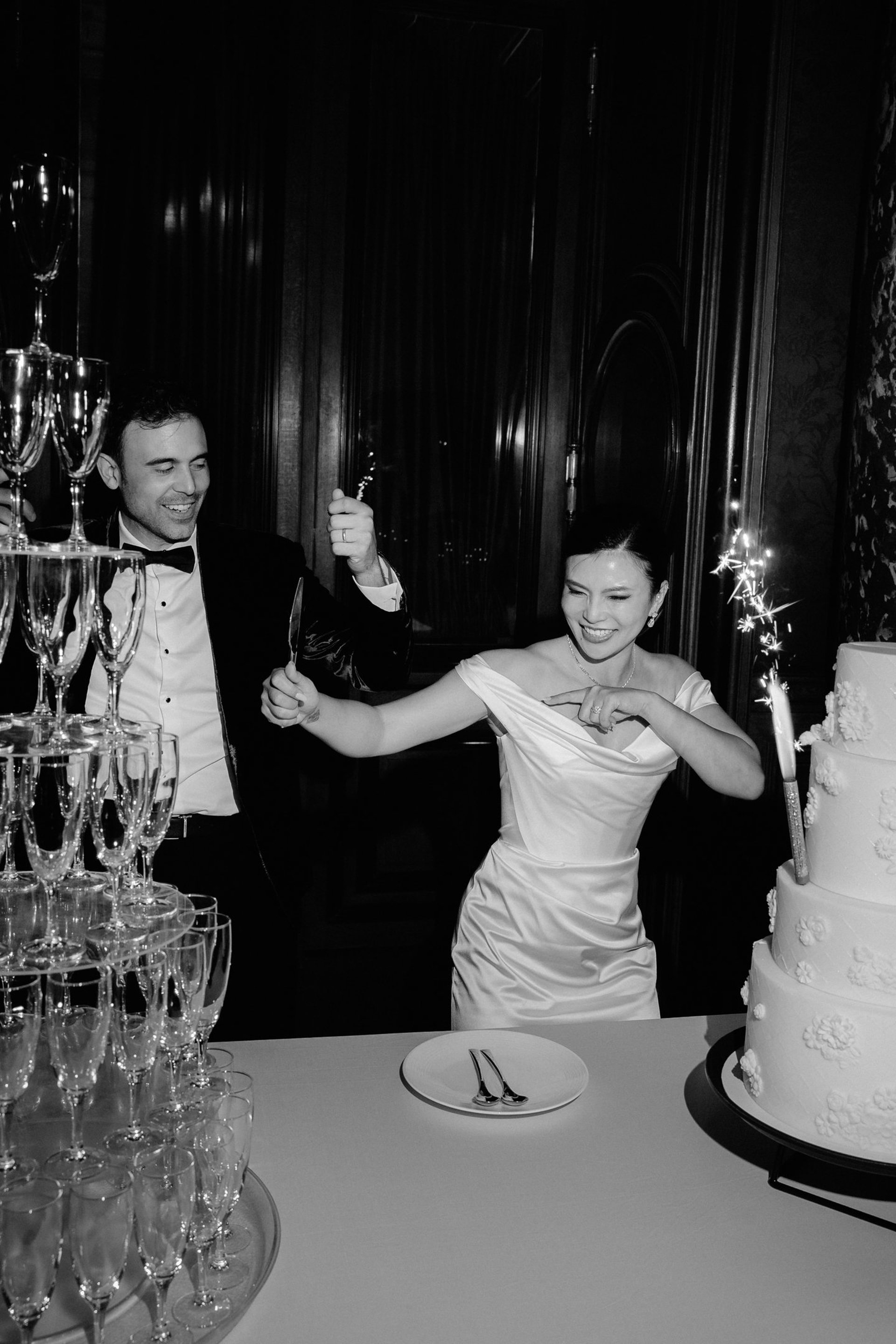Luxury wedding cake Paris, Ritz Paris aspirational venue